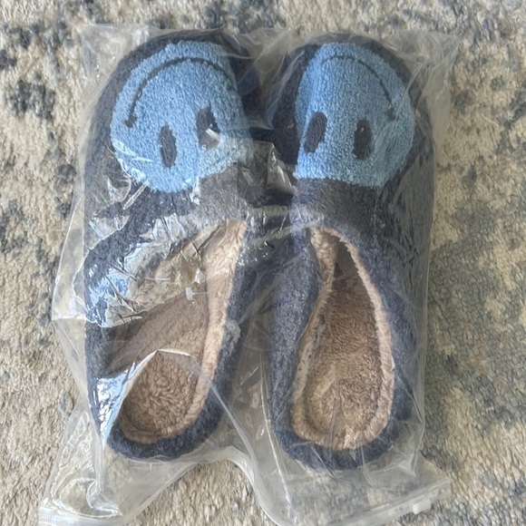 Blue and Grey Smiley Face Slippers - Picture 3 of 4